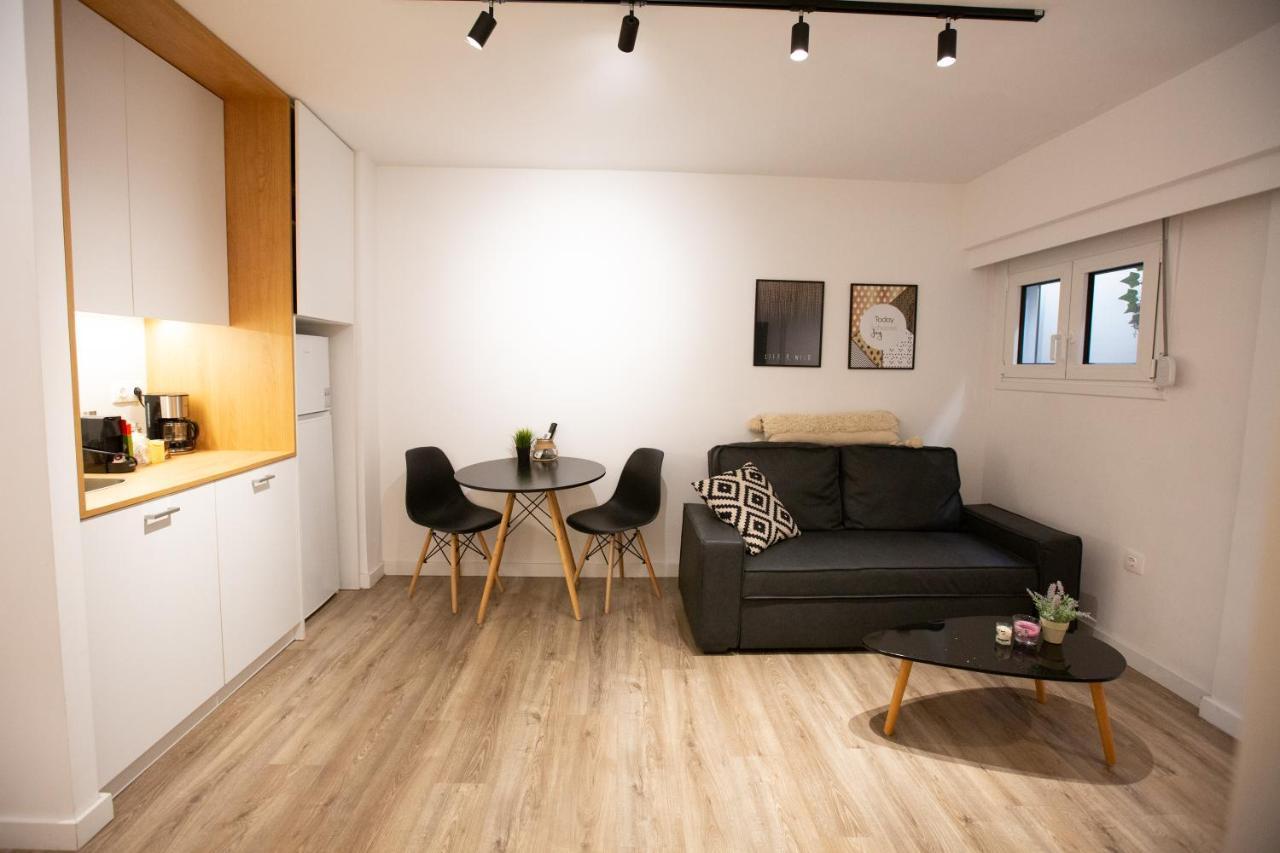 Plaka With Acropolis Rooftop View Access Apartment *