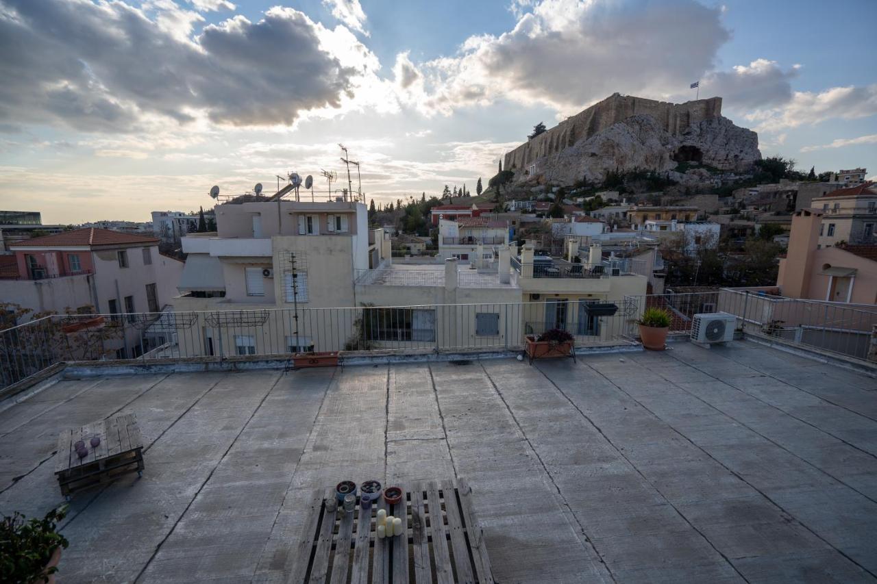 Plaka With Acropolis Rooftop View Access