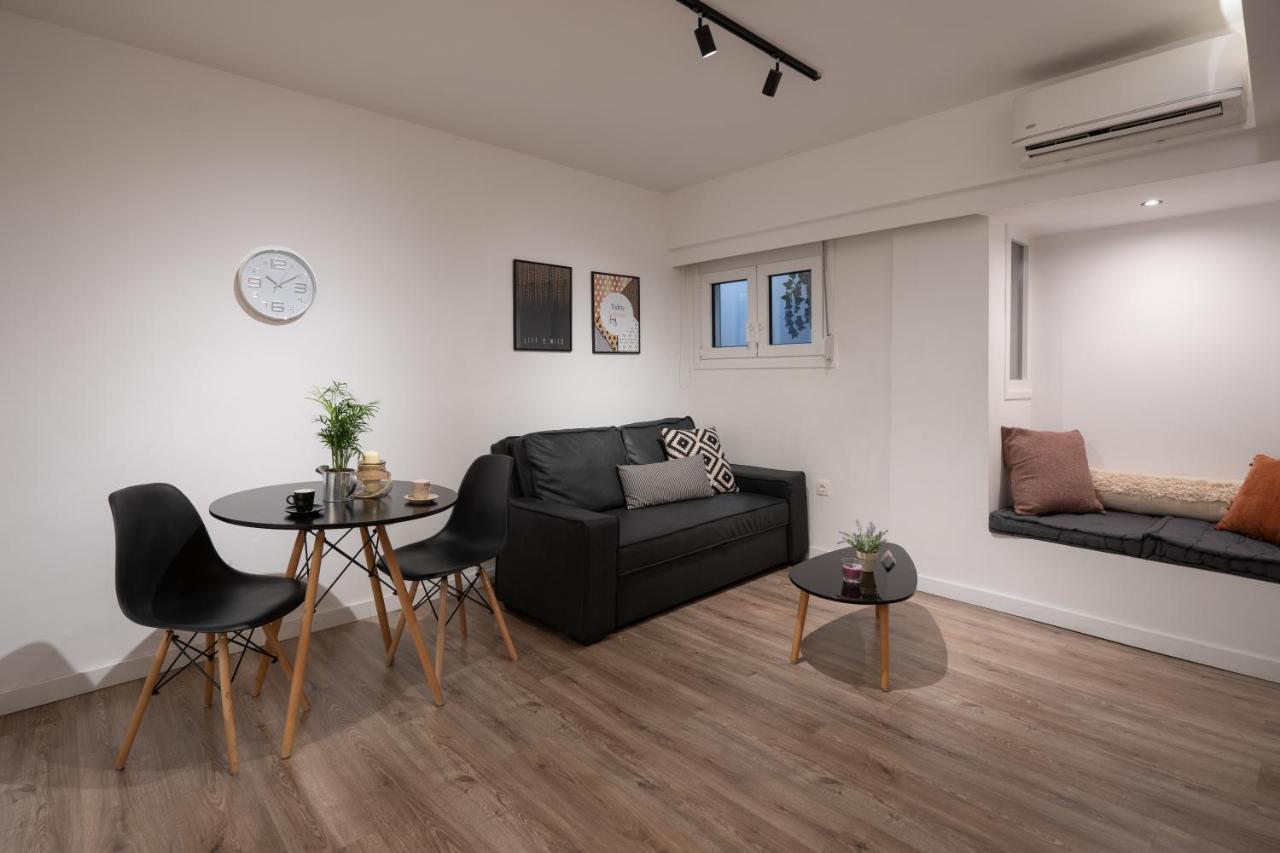 Apartment Plaka With Acropolis Rooftop View Access